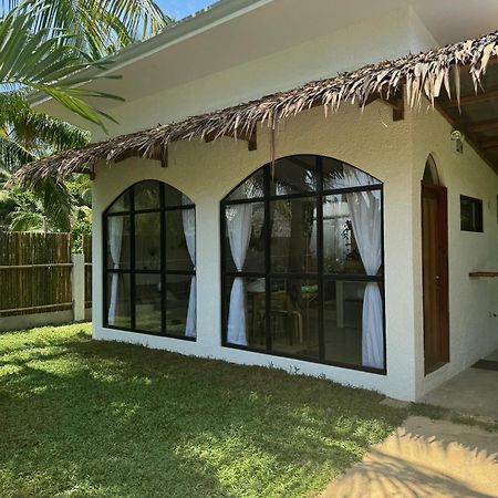 Villa Pura Vida Apartments Siargao 제너럴 루나 외부 사진